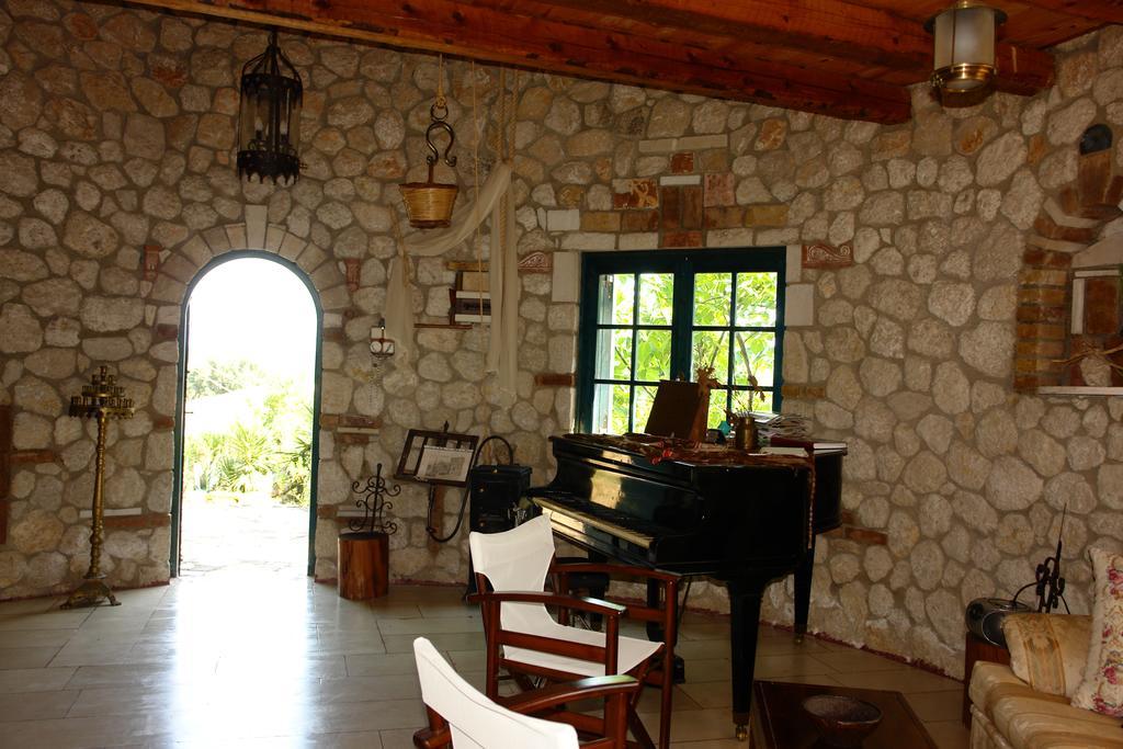 Musician'S Round House & Castello Villa Vátos Rom bilde
